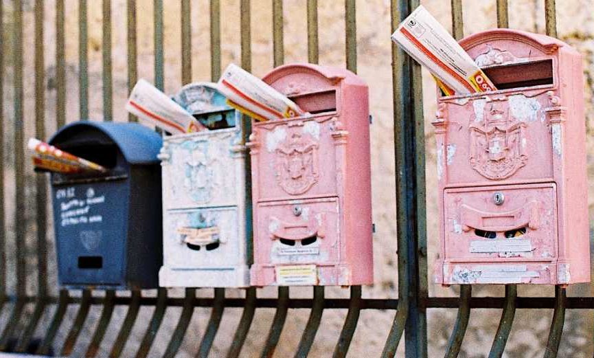 Comment faire suivre son courrier après un déménagement ?