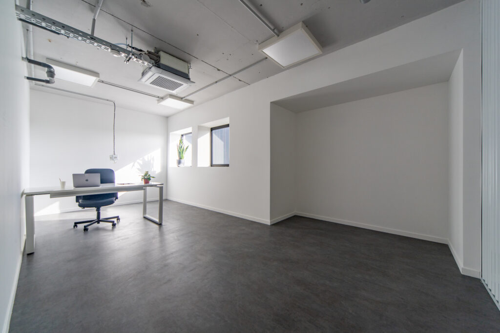 Photo d'un espace de travail à centre Lockall