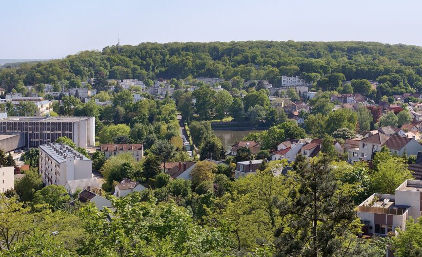 Louez un garde meuble à proximité du Plessis-Robinson